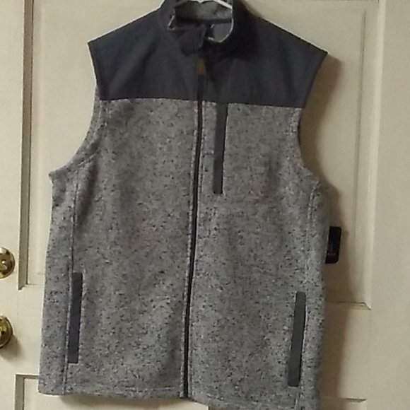 Coat - Picture 4 of 7